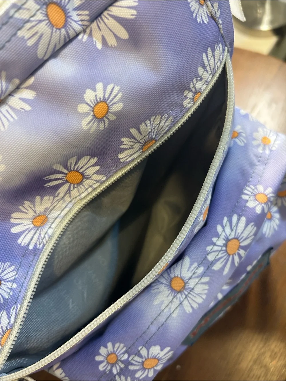 Jansport big student Light Blue Daisy Print Backpack. EXCELLENT CONDITION